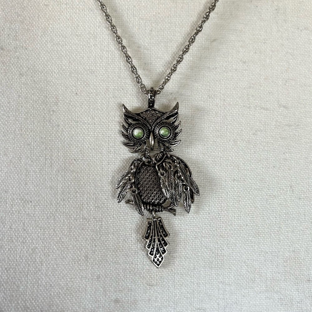 Lucky Brand Silver Tone Articulated Filigree Owl Pendant Necklace Retro Bohemian
